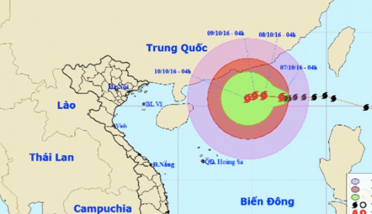 Diễn biến bão số 6 "tấn công" đất liền