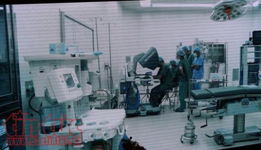 Bệnh viện Chợ Rẫy áp dụng phẫu thuật nội soi bằng robot