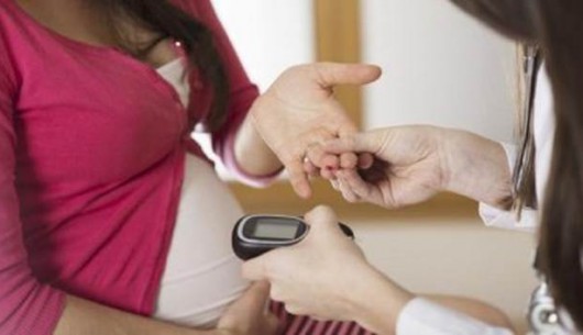 Kiểm soát đường huyết khi bị đái tháo đường thai kỳ